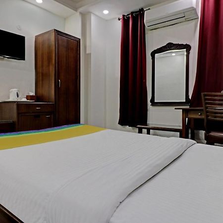 Itsy Hotels Hamlets Stay Нойда Екстер'єр фото