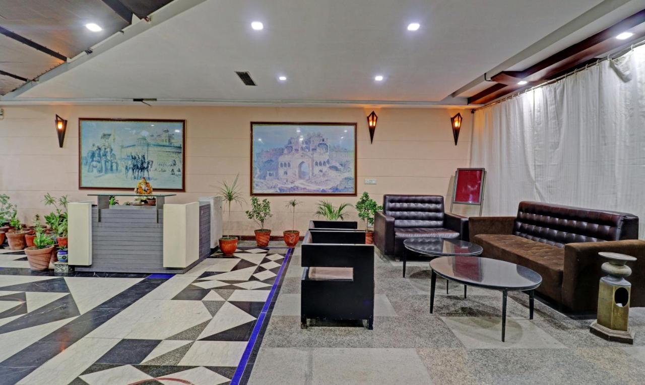 Itsy Hotels Hamlets Stay Нойда Екстер'єр фото