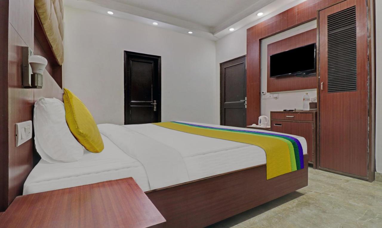 Itsy Hotels Hamlets Stay Нойда Екстер'єр фото