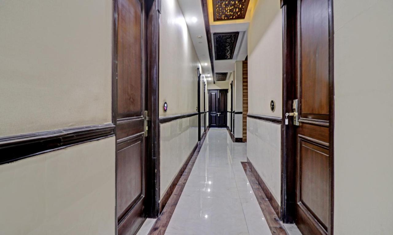Itsy Hotels Hamlets Stay Нойда Екстер'єр фото
